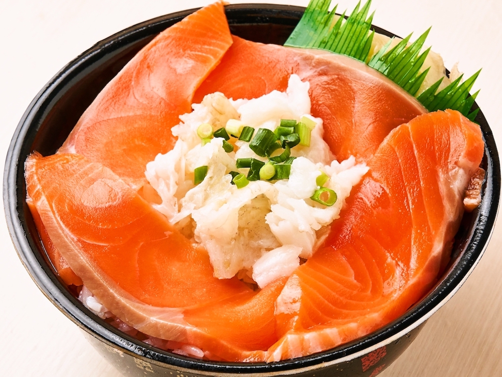 24 サーモン縁側丼 魚丼屋